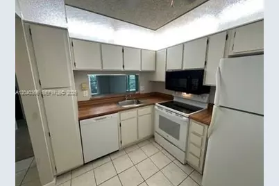 3578 N University Dr #I-5, Coral Springs, FL 33065 - Photo 5