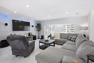 10450 NW 19th St, Pembroke Pines, FL 33026 - Photo 21