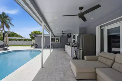10450 NW 19th St, Pembroke Pines, FL 33026 - Photo 51