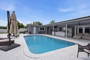 10450 NW 19th St, Pembroke Pines, FL 33026 - Photo 47