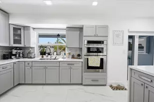 10450 NW 19th St, Pembroke Pines, FL 33026 - Photo 11