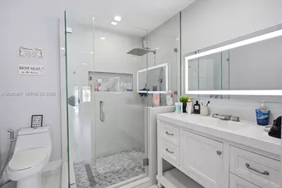 10450 NW 19th St, Pembroke Pines, FL 33026 - Photo 35