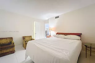 4545 Luxemburg Ct, Lake Worth, FL 33467 - Photo 11