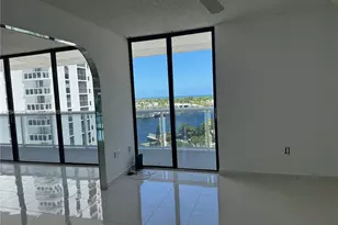 20505 E Country Club Dr, Aventura, FL 33180 - Photo 11