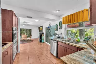 10612 SW 128th Pl, Miami, FL 33186 - Photo 19