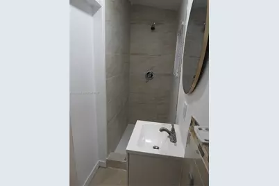 [Address not provided], Miami, FL 33161 - Photo 13
