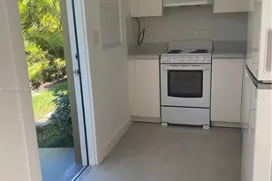 2011 NE 167th St, North Miami Beach, FL 33162 - Photo 7