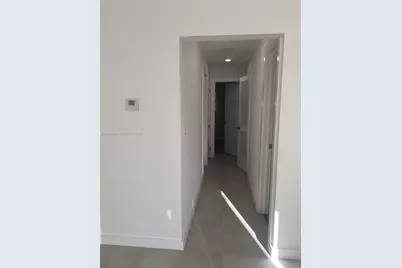 2011 NE 167th St #9, North Miami Beach, FL 33162 - Photo 11