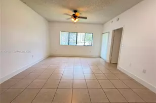 2550 SW 18th Terrace, Fort Lauderdale, FL 33315 - Photo 7