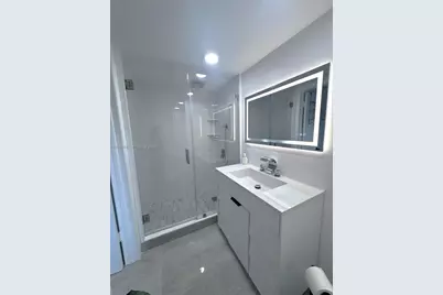10325 NW 11th St #101, Pembroke Pines, FL 33026 - Photo 23