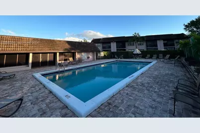 10325 NW 11th St #101, Pembroke Pines, FL 33026 - Photo 19