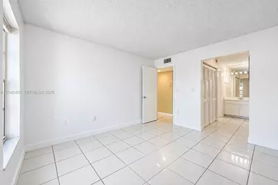 1725 W 60th St #F220, Hialeah, FL 33012 - Photo 9
