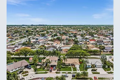 16951 SW 147th Ct, Miami, FL 33187 - Photo 3