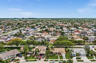 16951 SW 147th Ct, Miami, FL 33187 - Photo 3