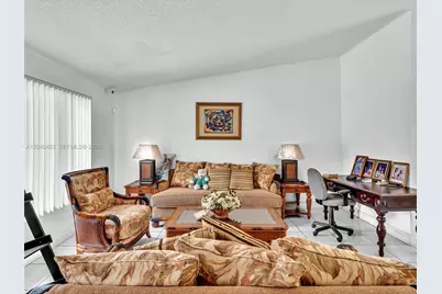 16951 SW 147th Ct, Miami, FL 33187 - Photo 5