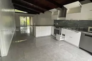112 Fox Rd, Hollywood, FL 33024 - Photo 3