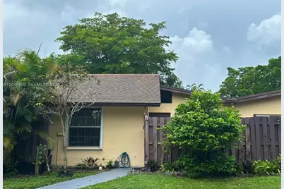 112 Fox Rd #2-50, Hollywood, FL 33024 - Photo 3