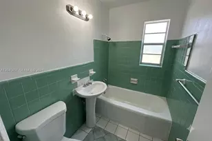 820 NW 4th Ave, Fort Lauderdale, FL 33311 - Photo 11