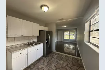 820 NW 4th Ave, Fort Lauderdale, FL 33311 - Photo 1
