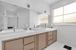 2517 SW 148th Ct, Miami, FL 33185 - Photo 15