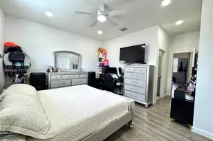 479 NE 5th Way, Florida City, FL 33034 - Photo 17