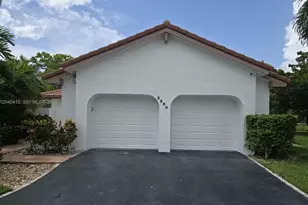2360 Dover, Weston, FL 33326 - Photo 11