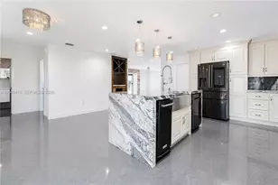 1204 SW 136th Pl, Miami, FL 33184 - Photo 7
