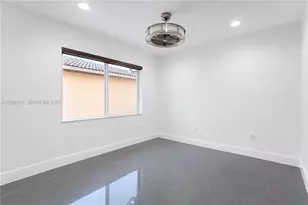 1204 SW 136th Pl, Miami, FL 33184 - Photo 9