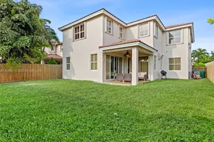8542 NW 111th Ct, Doral, FL 33178 - Photo 3
