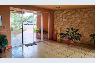 1591 NE Miami Gardens Dr #306, Miami, FL 33179 - Photo 5