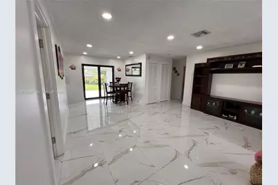 235 SW 18th Ave, Homestead, FL 33030 - Photo 11