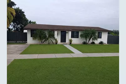 235 SW 18th Ave, Homestead, FL 33030 - Photo 1