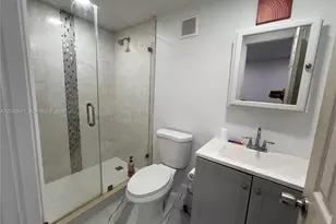 235 SW 18th Ave, Homestead, FL 33030 - Photo 7