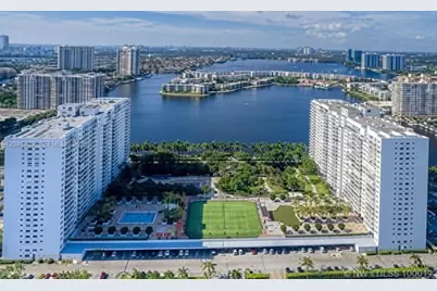 2801 NE 183rd St #203W, Aventura, FL 33160 - Photo 3