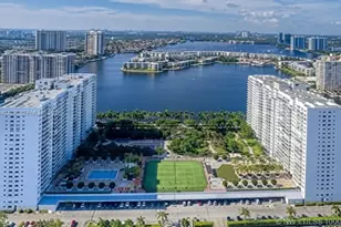 2801 NE 183rd St, Aventura, FL 33160 - Photo 3