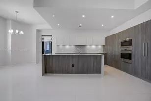275 Giralda Ave, Coral Gables, FL 33134 - Photo 9