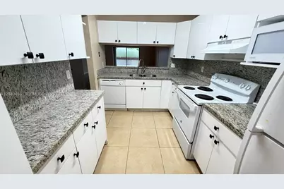 8540 SW 149th Ave #817, Miami, FL 33193 - Photo 11