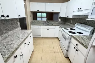 8540 SW 149th Ave, Miami, FL 33193 - Photo 11