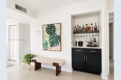305 Lakeview Dr #204, Weston, FL 33326 - Photo 7