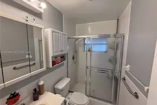 8600 NW 57th Ct, Tamarac, FL 33321 - Photo 9