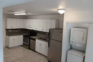 7318-7320 NW 76th Dr, Tamarac, FL 33321 - Photo 3