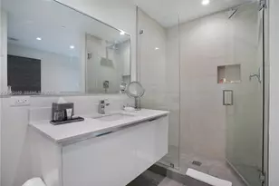 777 N Ocean Dr, Hollywood, FL 33019 - Photo 7