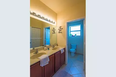 1522 SW 144th Ave, Miami, FL 33184 - Photo 11