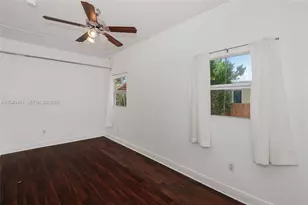 259 NE 111th St, Miami, FL 33161 - Photo 15