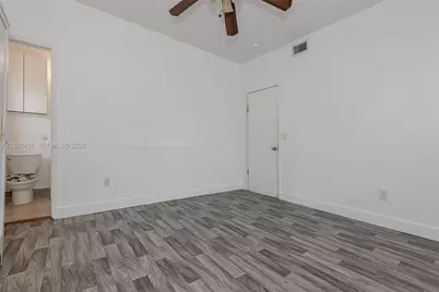 259 NE 111th St, Miami, FL 33161 - Photo 13