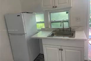 259 NE 111th St, Miami, FL 33161 - Photo 39