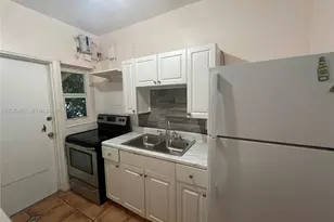 259 NE 111th St, Miami, FL 33161 - Photo 31