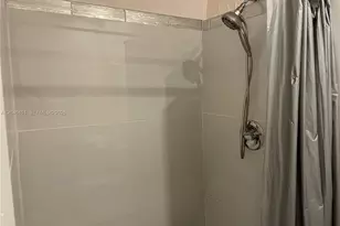 259 NE 111th St, Miami, FL 33161 - Photo 43