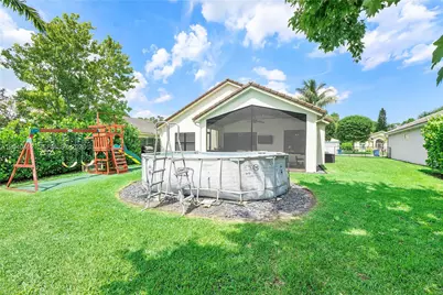 124 Preserve Dr, Royal Palm Beach, FL 33411 - Photo 53