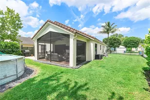 124 Preserve Dr, Royal Palm Beach, FL 33411 - Photo 57
